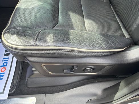 Used 2019 RAM 1500 Limited AWD/4WD image 19