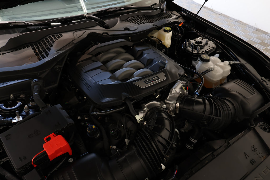 Used 2025 Ford Mustang GT RWD image 31