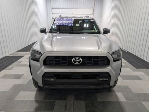 Used 2025 Toyota 4Runner TRD Off-Road AWD/4WD image 6