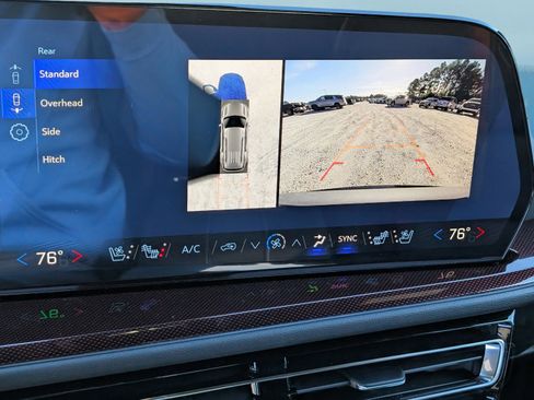 New 2026 Chevrolet Traverse RS image 25