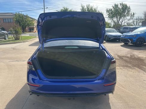 Used 2023 Honda Accord Sport image 16