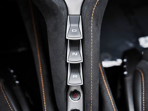 Used 2024 McLaren 750S image 62