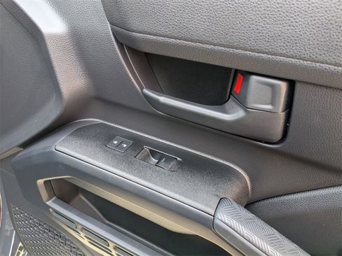 Used 2025 Toyota 4Runner SR5 image 28