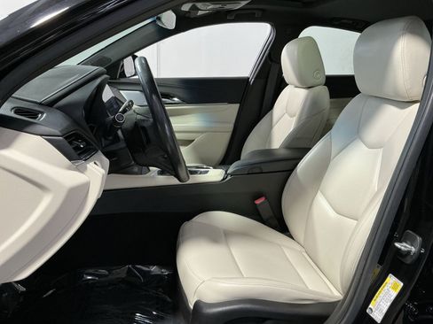 Used 2024 Cadillac CT4 Luxury w/ Sun And Sound Package RWD image 14