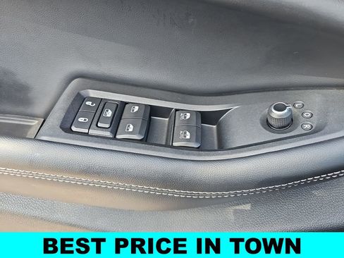 Used 2023 Jeep Grand Cherokee L Laredo AWD/4WD image 28