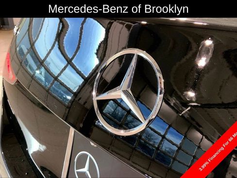 Certified 2025 Mercedes-Benz C 300 4MATIC Sedan image 33