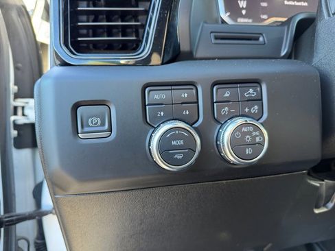 Certified 2024 GMC Sierra 2500 AT4 image 31