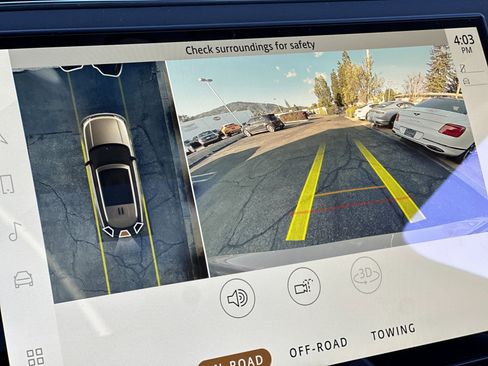 Used 2023 Land Rover Range Rover First Edition image 22