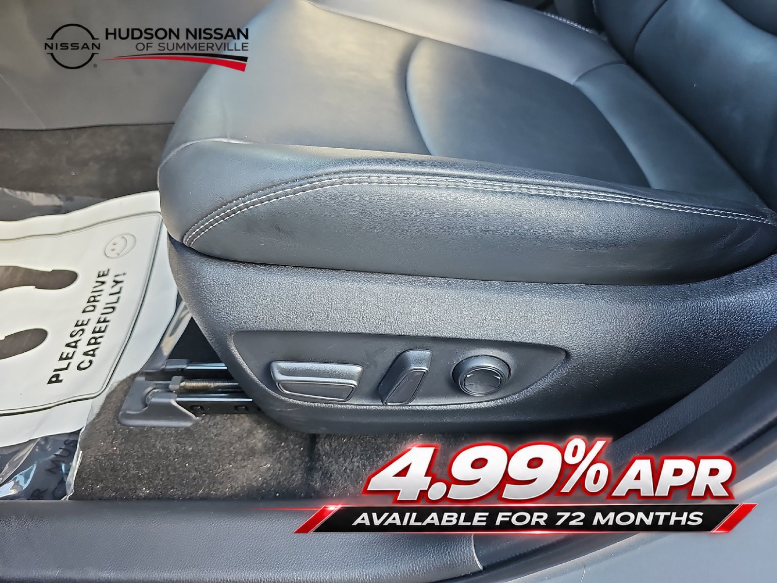 Used 2023 Toyota RAV4 XLE Premium FWD image 28