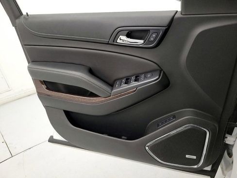 Used 2018 GMC Yukon SLT w/ Open Road Package image 9