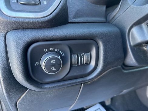 Used 2020 RAM 2500 Laramie image 16