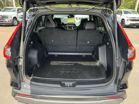 Used 2025 Honda CR-V Sport Touring image 10