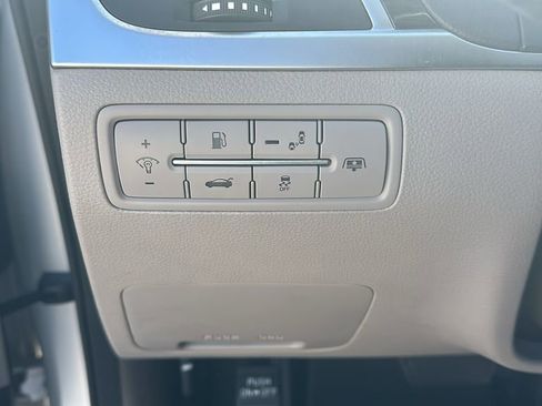 Used 2016 Hyundai Genesis 3.8 w/ Option Group 02 image 21