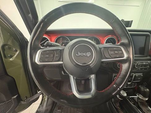 Used 2021 Jeep Wrangler Unlimited Rubicon AWD/4WD image 17