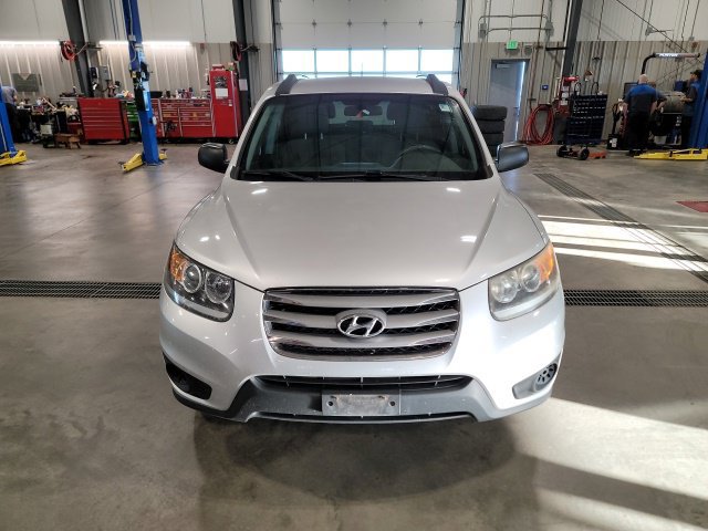 Used 2012 Hyundai Santa Fe GLS FWD image 2