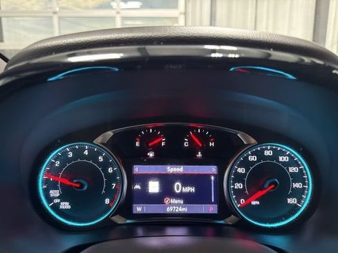 Used 2023 Chevrolet Traverse RS FWD image 8