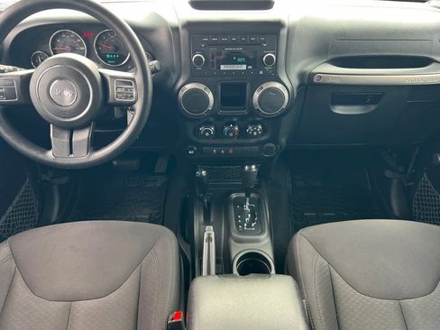 Used 2015 Jeep Wrangler Unlimited Sport w/ Trailer Tow Group image 4