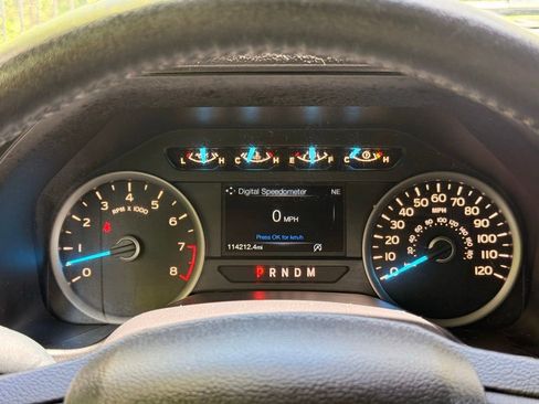 Used 2018 Ford F150 XLT w/ Equipment Group 302A Luxury AWD/4WD image 12