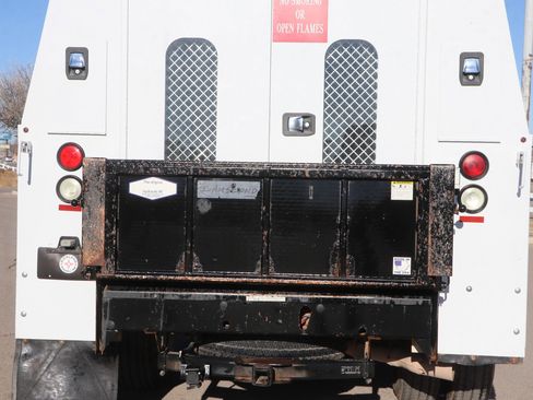 Used 2016 Ford F350 XLT w/ XLT Value Package image 6