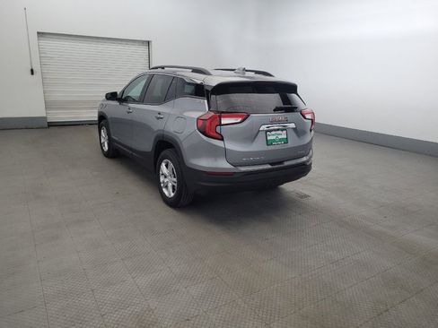 Used 2023 GMC Terrain SLE w/ Driver Convenience Package AWD/4WD image 5