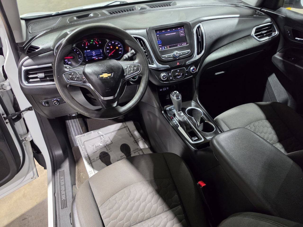 Used 2020 Chevrolet Equinox LT AWD/4WD image 28