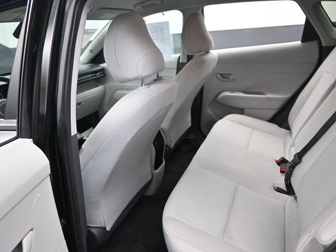 Used 2024 Hyundai Kona SEL FWD image 27