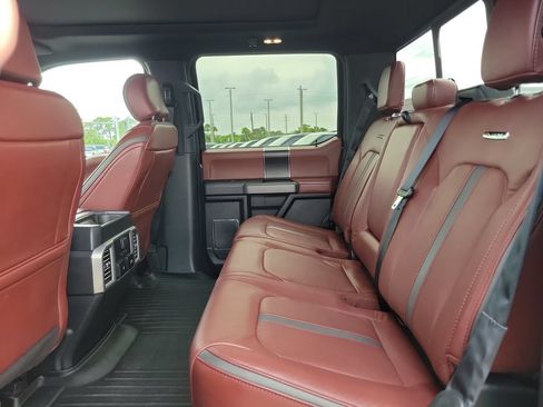 Used 2019 Ford F150 Platinum w/ Equipment Group 701A Luxury AWD/4WD image 10