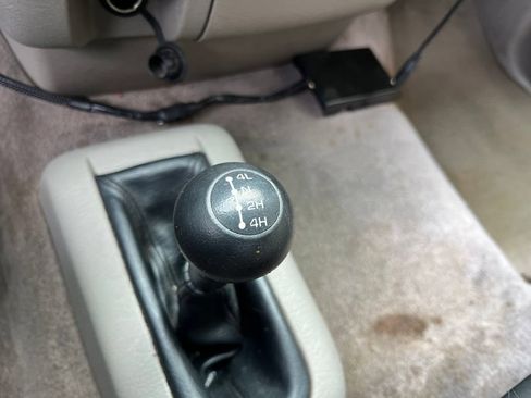Used 2003 Dodge Ram 2500 Truck ST AWD/4WD image 30
