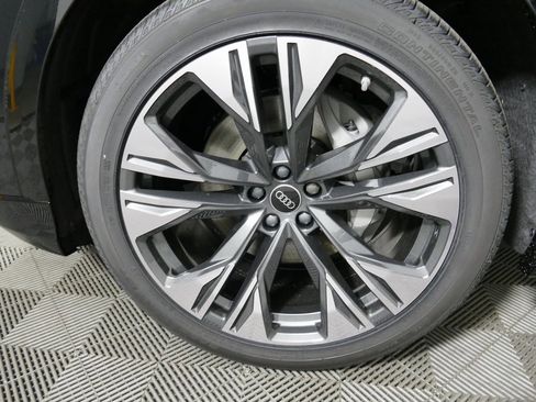 New 2026 Audi Q8 Premium Plus image 9