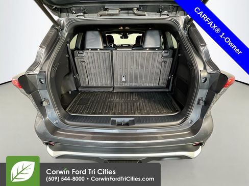 Used 2021 Toyota Highlander XSE AWD/4WD image 31