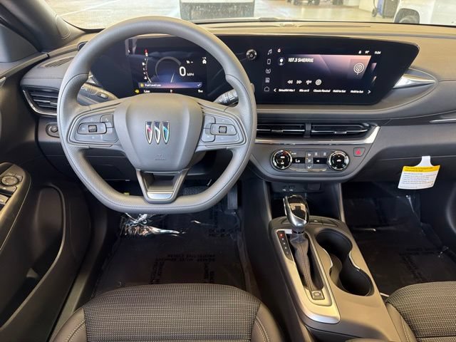 New 2026 Buick Envista Preferred FWD image 17