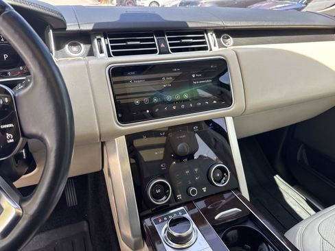 Used 2019 Land Rover Range Rover Supercharged AWD/4WD image 26