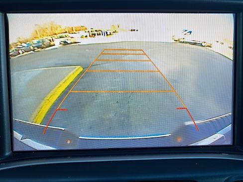 Used 2017 GMC Sierra 1500 SLE w/ SLE Value Package image 22