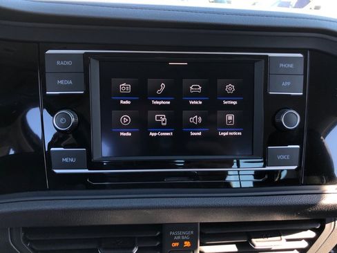 Used 2024 Volkswagen Jetta S image 25