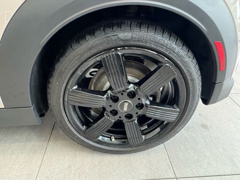 Certified 2024 MINI Cooper S FWD image 31