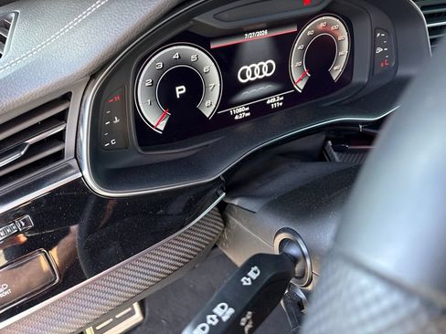 Used 2025 Audi SQ8 Prestige AWD/4WD image 8