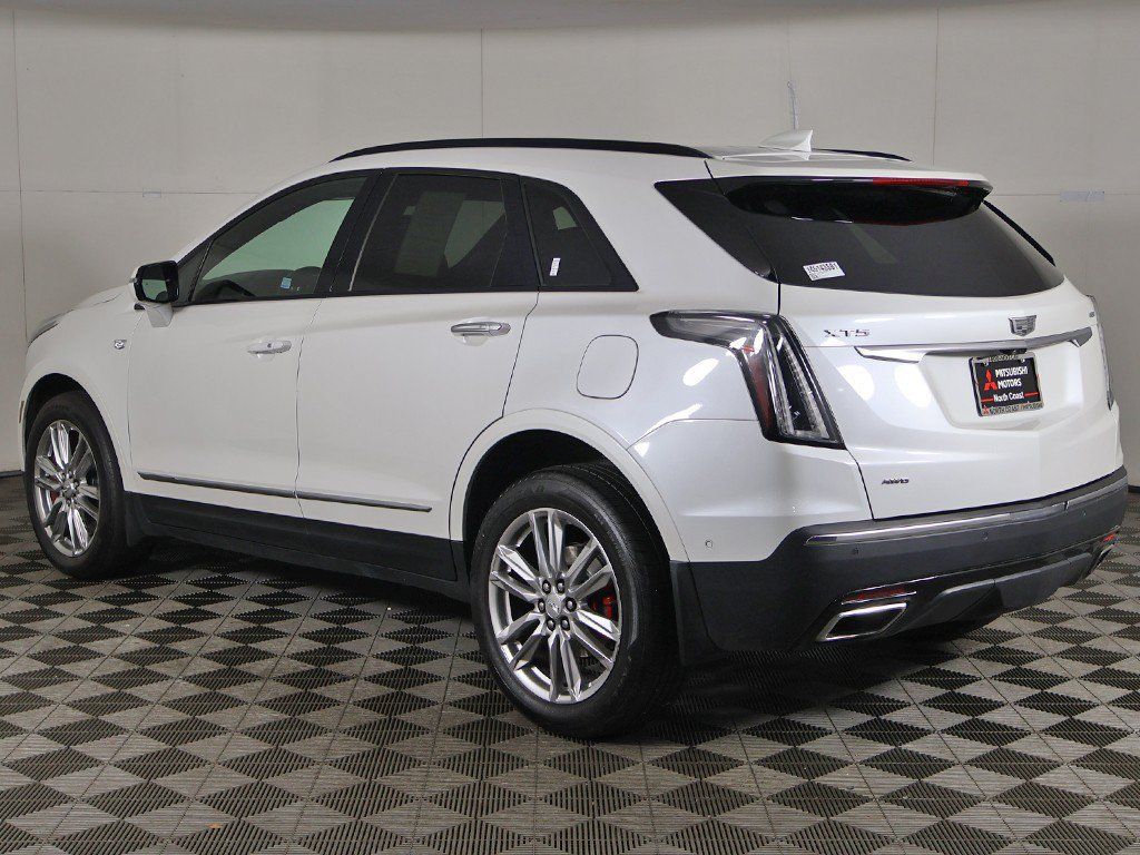 Used 2023 Cadillac XT5 Sportv w/ Technology Package AWD/4WD image 12