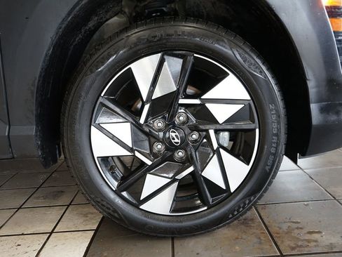 Used 2024 Hyundai Kona SEL image 51