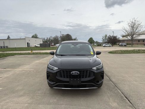 Used 2024 Ford Escape FWD image 15