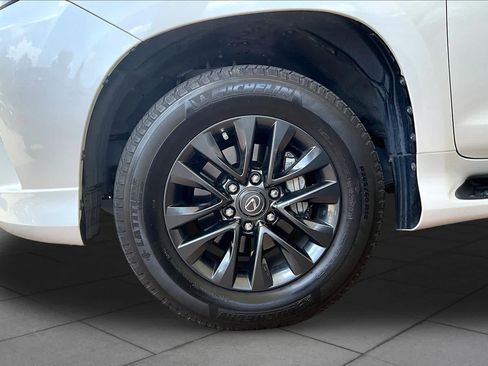 Used 2023 Lexus GX 460 Premium w/ Premium Package AWD/4WD image 9