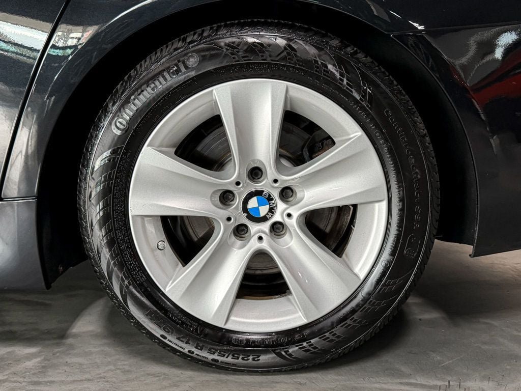 Used 2012 BMW 528i xDrive Sedan AWD/4WD image 45