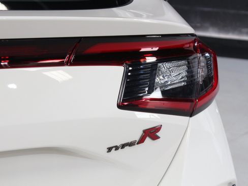 Used 2024 Honda Civic Type R image 12