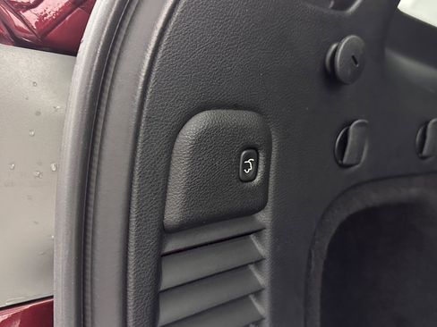 Used 2018 Jeep Grand Cherokee Summit w/ Platinum Series Group image 38