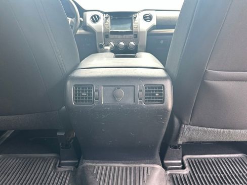 Used 2017 Toyota Tundra SR5 AWD/4WD image 23