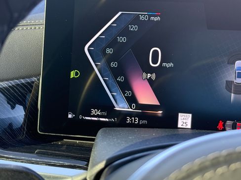 Used 2024 BMW X5 xDrive40i w/ M Sport Package image 29