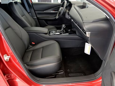 Used 2025 MAZDA CX-30 AWD 2.5 S w/ Select Sport Pkg image 29