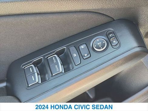 Certified 2024 Honda Civic Sport image 13