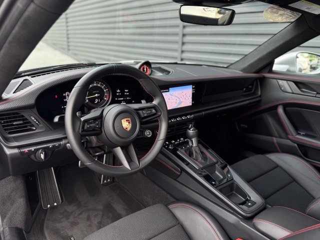 Certified 2022 Porsche 911 GT3 RWD image 4
