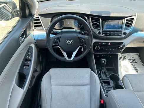 Used 2017 Hyundai Tucson SE FWD image 9