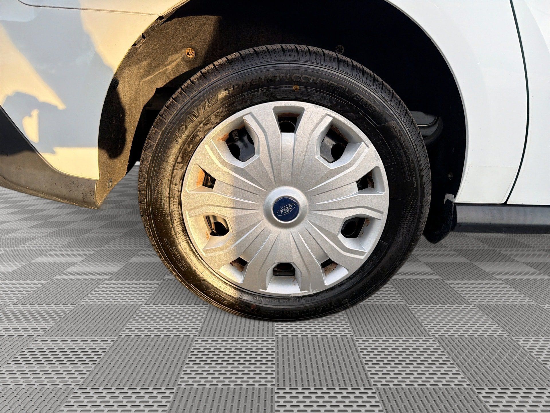 Used 2020 Ford Transit Connect XLT FWD image 30